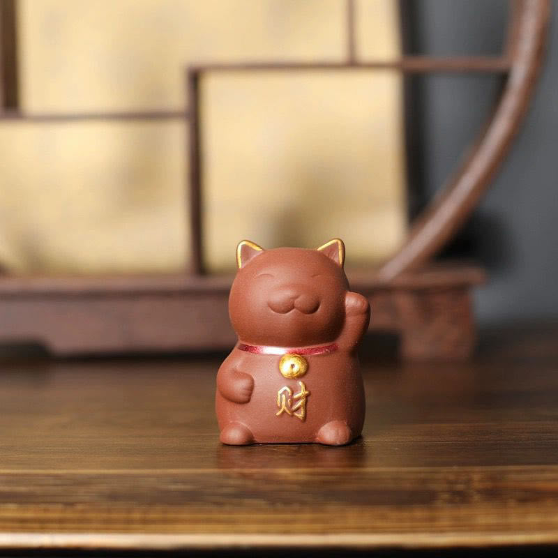 Figurine miniature de chat porte-bonheur en argile violette pour la prospérité