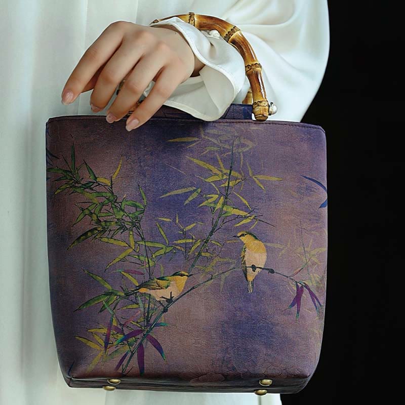 Sac à main avec poignée en bambou et oiseaux violets Magpie 23 cm
