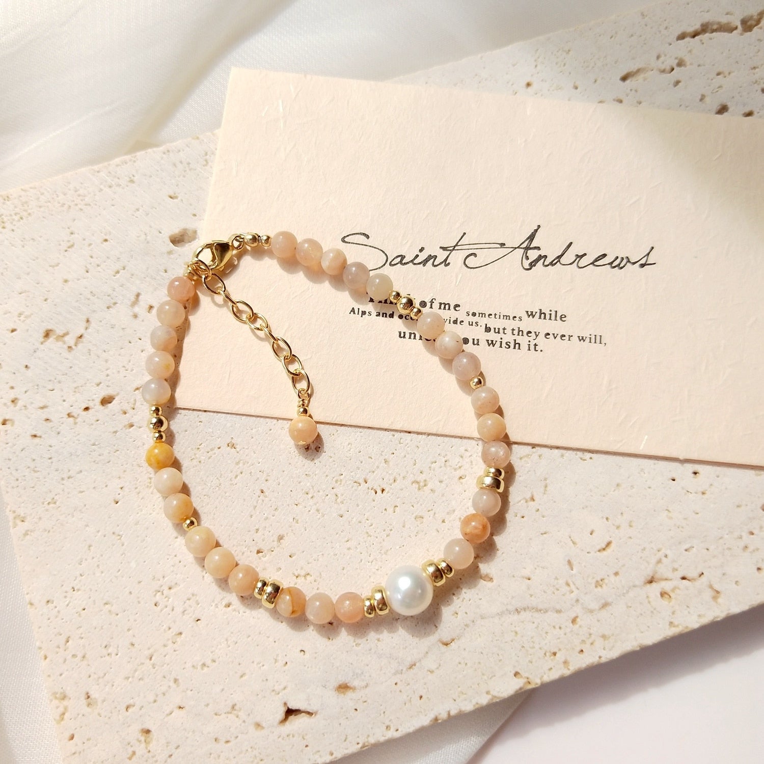 Bracelet en pierre de soleil radieuse plaqué or 14 carats