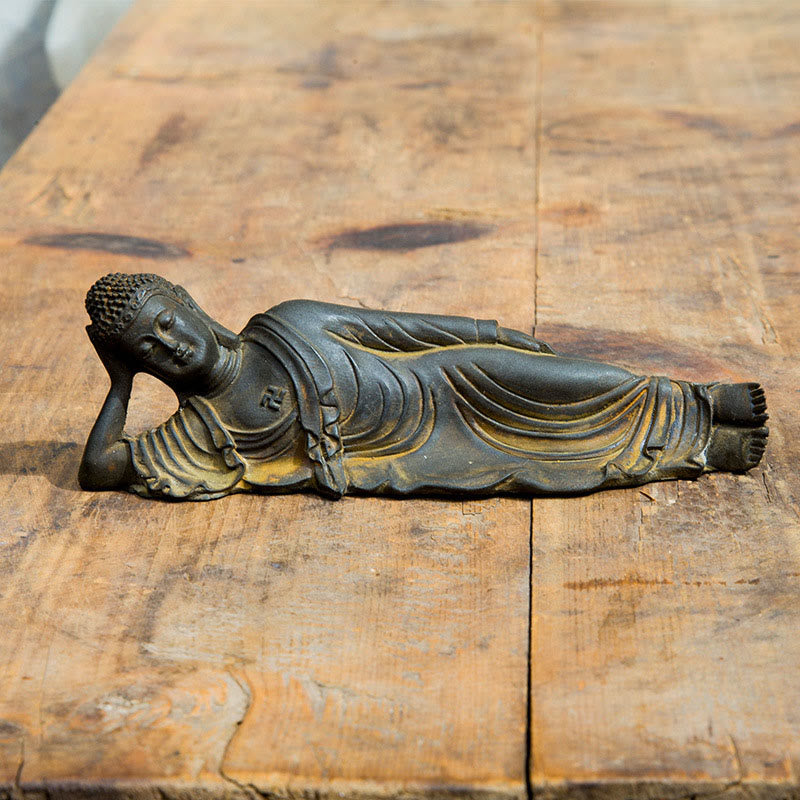 Statue de Bouddha couché en poudre de fer rouille coulée 17,5 cm Sculpture