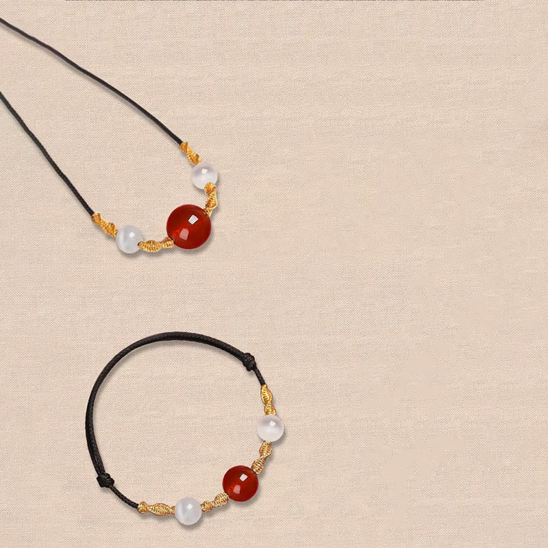 Bracelet ou collier tressé en agate rouge œil de chat calme