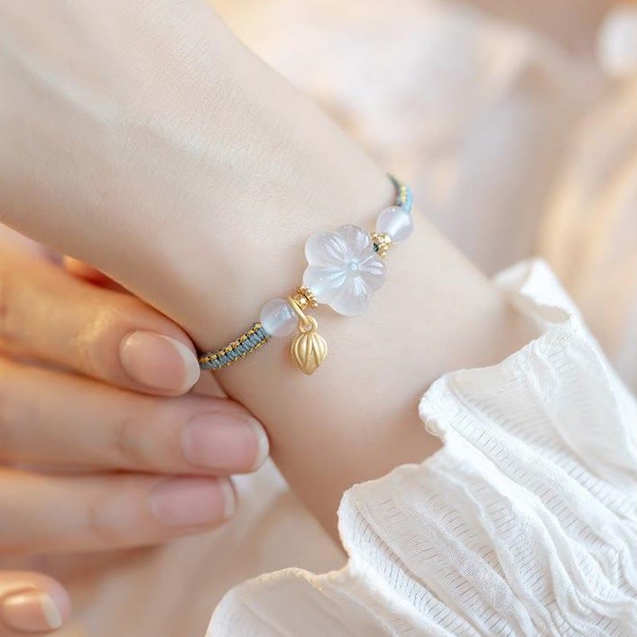 Bracelet de confiance en agate rouge et jade lotus