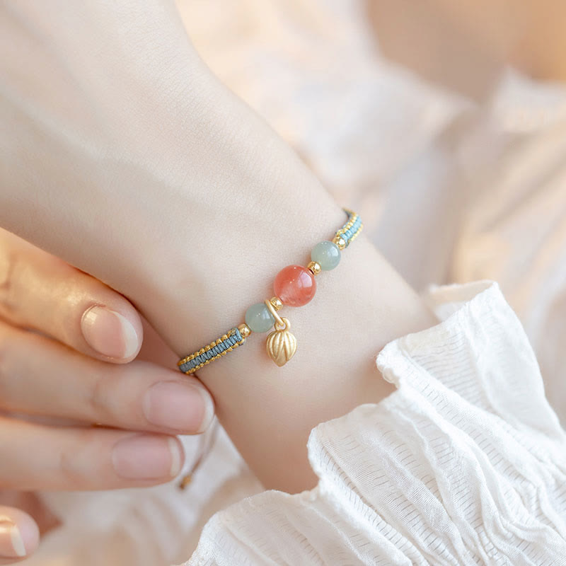 Bracelet de confiance en agate rouge et jade lotus