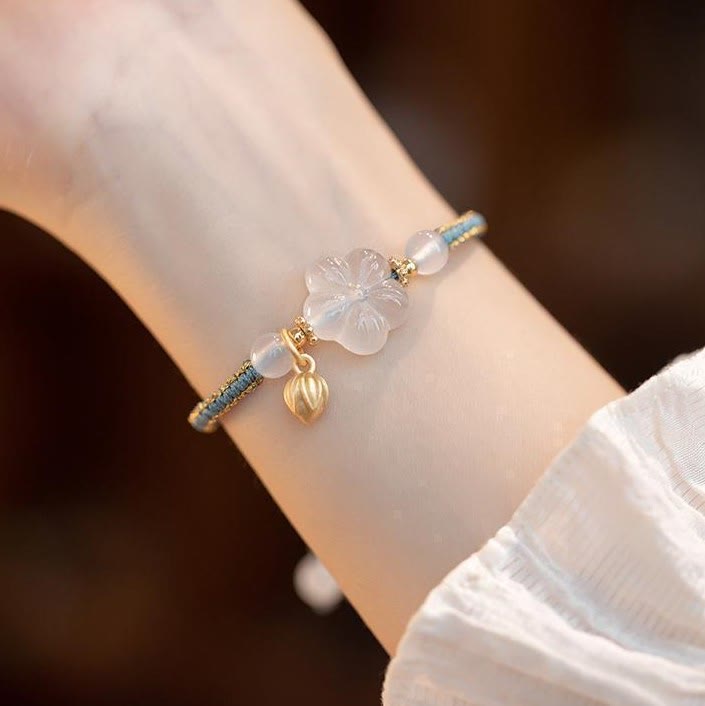 Bracelet de confiance en agate rouge et jade lotus