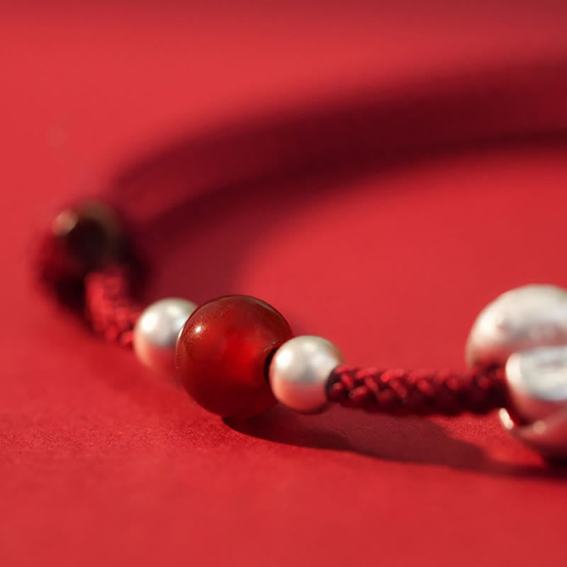Bracelet de confiance en argent sterling avec serpent en agate rouge