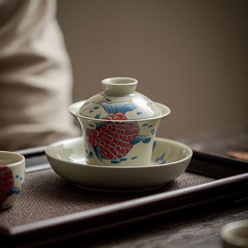 Tasse à thé Gaiwan en céramique rouge motif carpe koï 130 ml pour rituels du thé