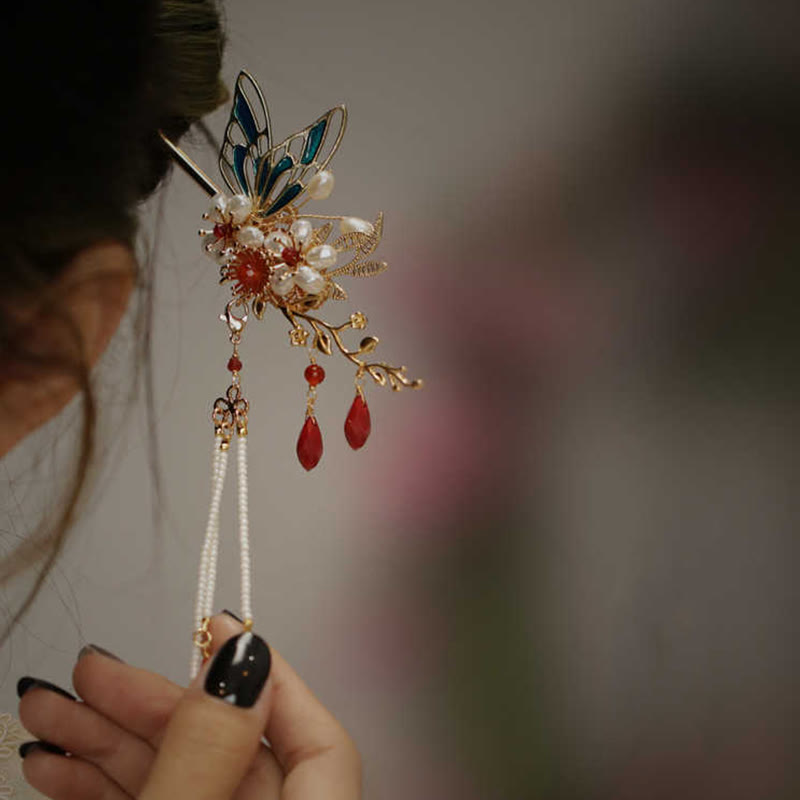 Pince à cheveux avec fleur rouge, papillon, perle, pompon, peigne, couronne, bijoux spirituels