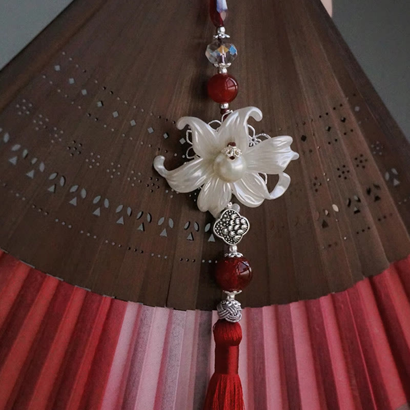 Éventail chinois pliant en bambou et soie Red Lily 22 cm