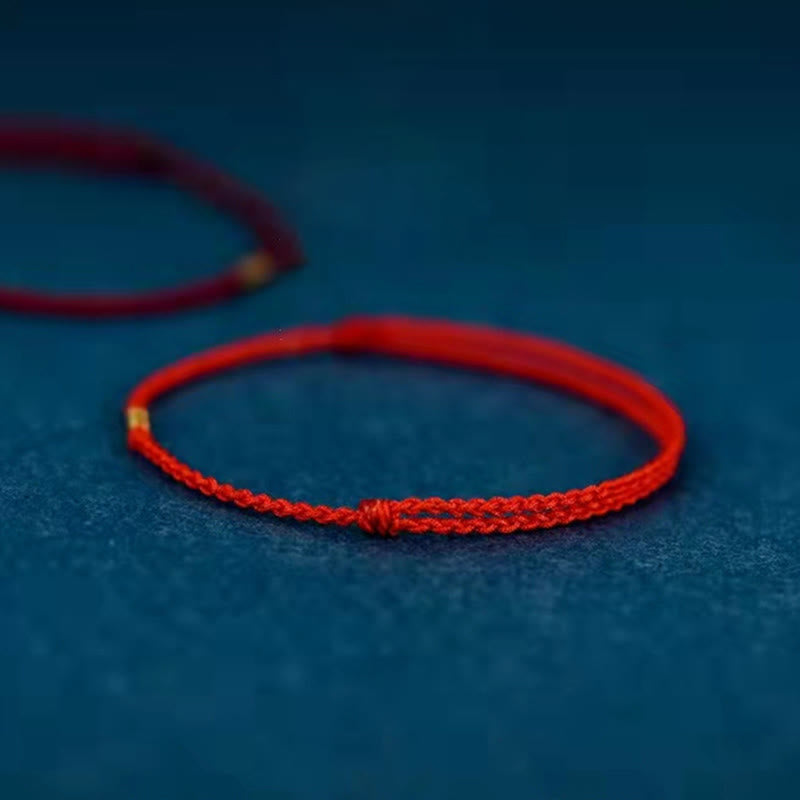 Bracelet fil rouge avec perles dorées porte-bonheur | Protection et chance
