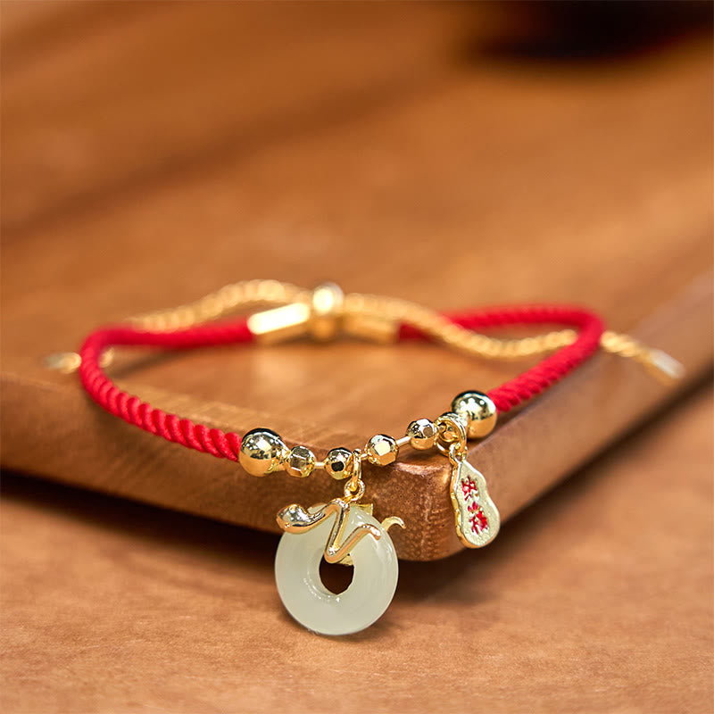 Bracelet de la paix en jade rouge pour la chance pendant l'année du serpent