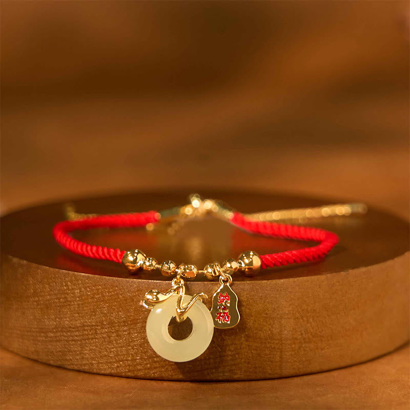 Bracelet de la paix en jade rouge pour la chance pendant l'année du serpent