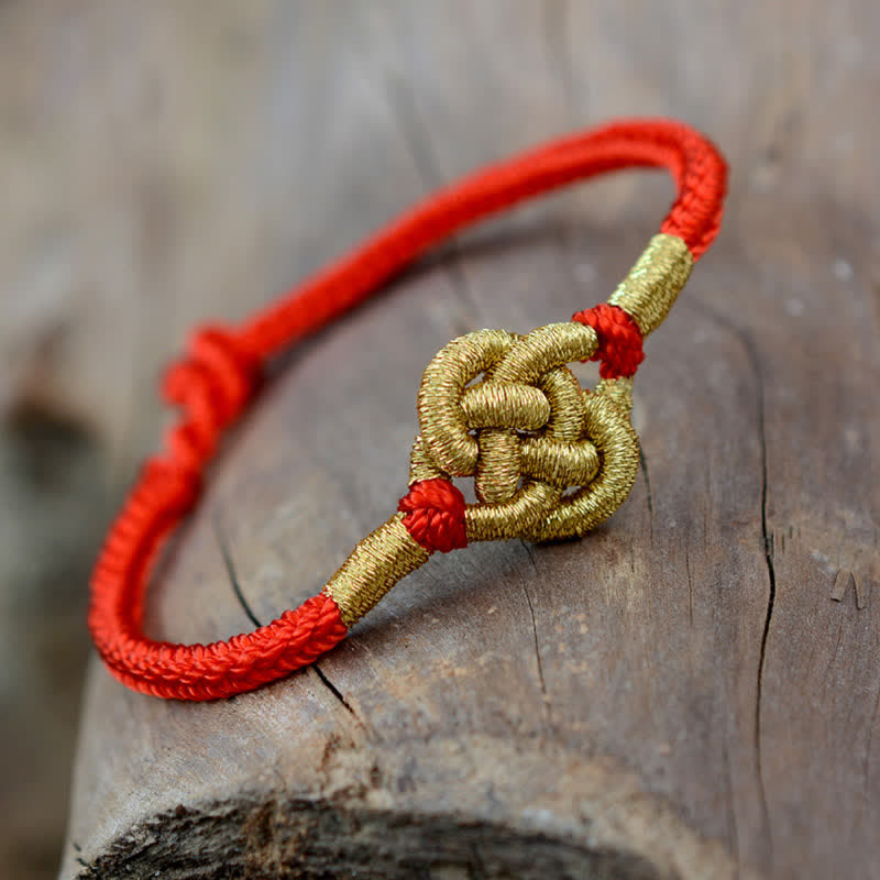 Bracelet porte-bonheur en fil rouge | Nœud chinois fait main