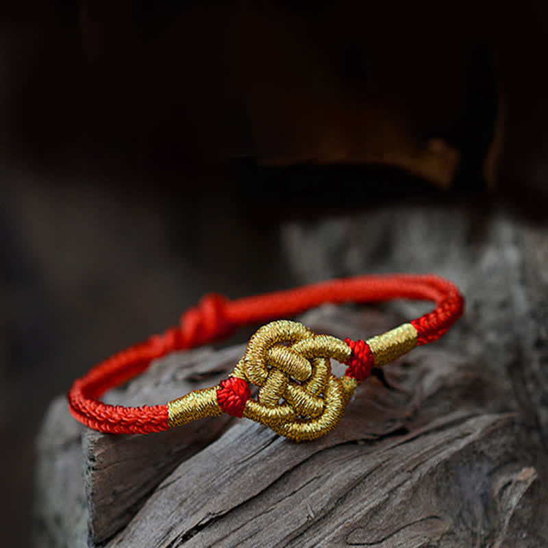 Bracelet porte-bonheur en fil rouge | Nœud chinois fait main