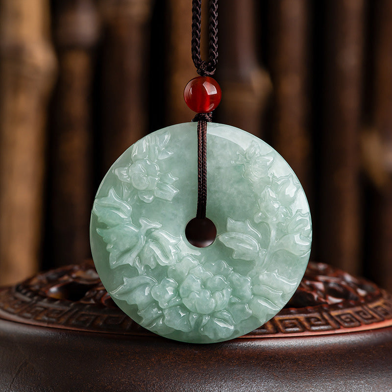 Collier rond en jade avec boucle de paix pour la prospérité et l'abondance 8 mm
