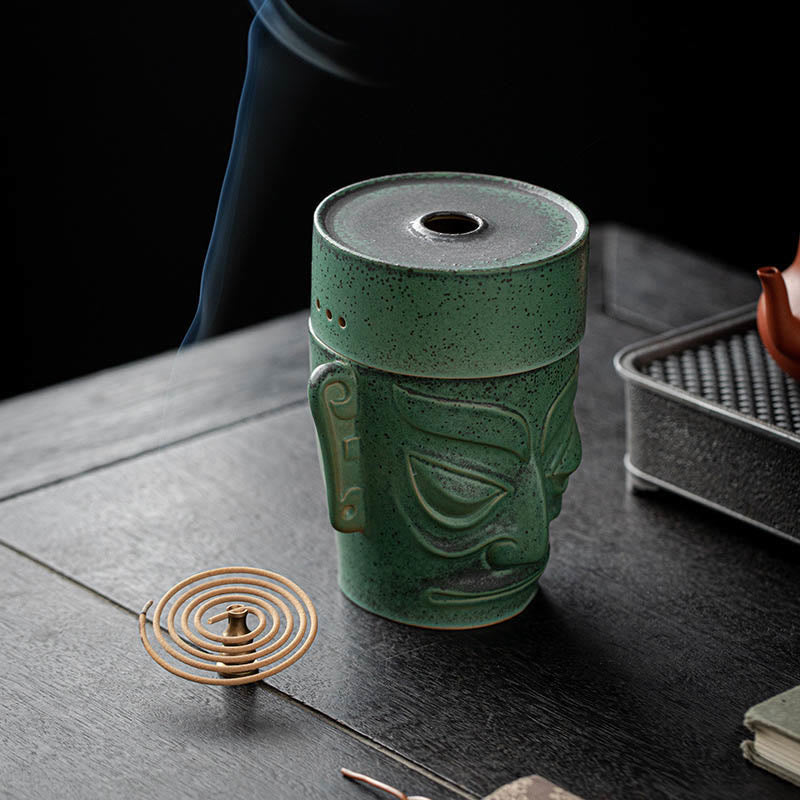 Brûleur d'encens en céramique de Sanxingdui inspiré de la méditation sur les masques de l'âge du bronze
