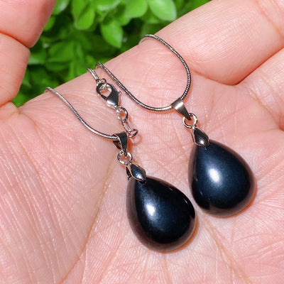 Collier de protection spirituelle en forme de goutte de schungite 20 mm