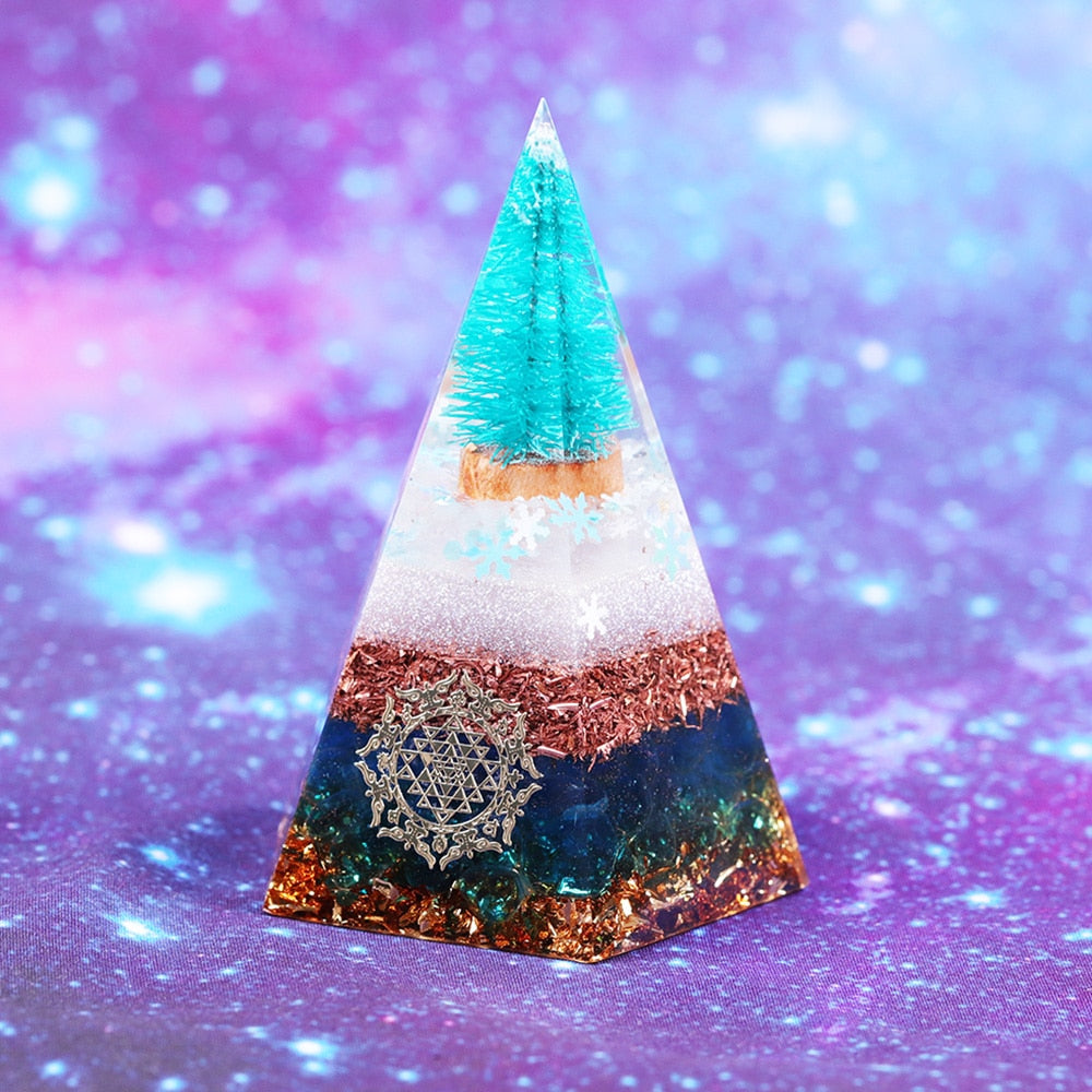 Pyramide hexagonale de la Saison de la Joie