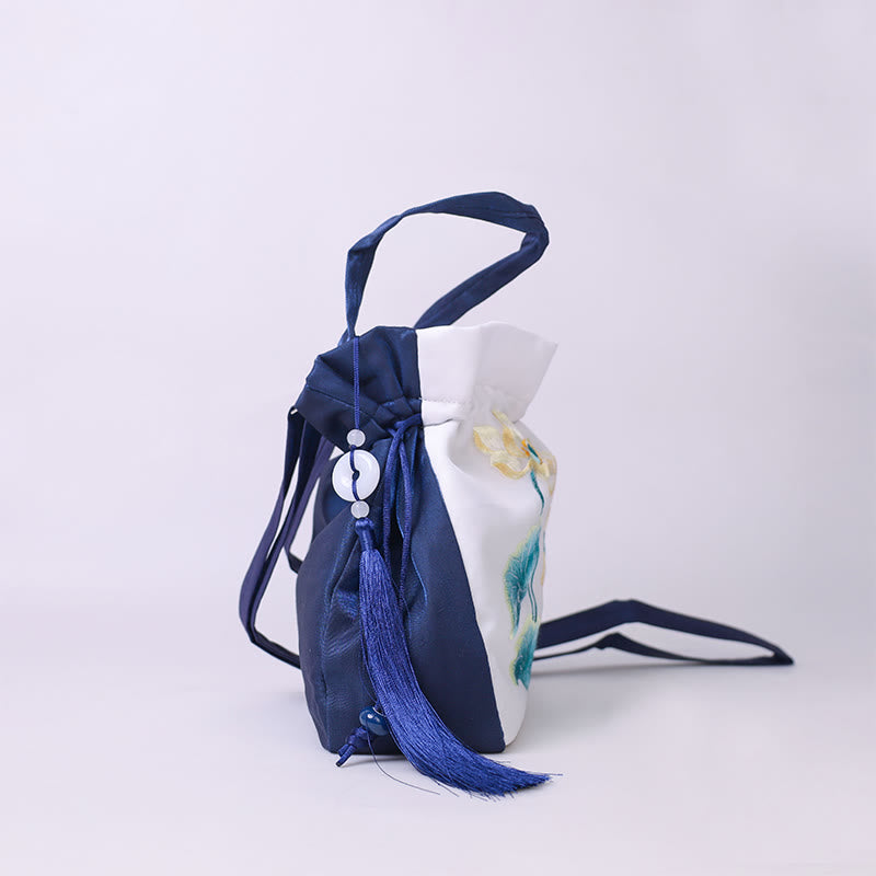 Sac fourre-tout brodé en soie avec bandoulière réglable 20 x 20 x 7 cm