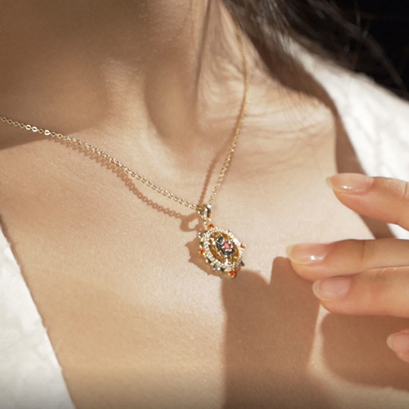 Colliers en argent avec fleur de lotus pour un nouveau départ et l'illumination