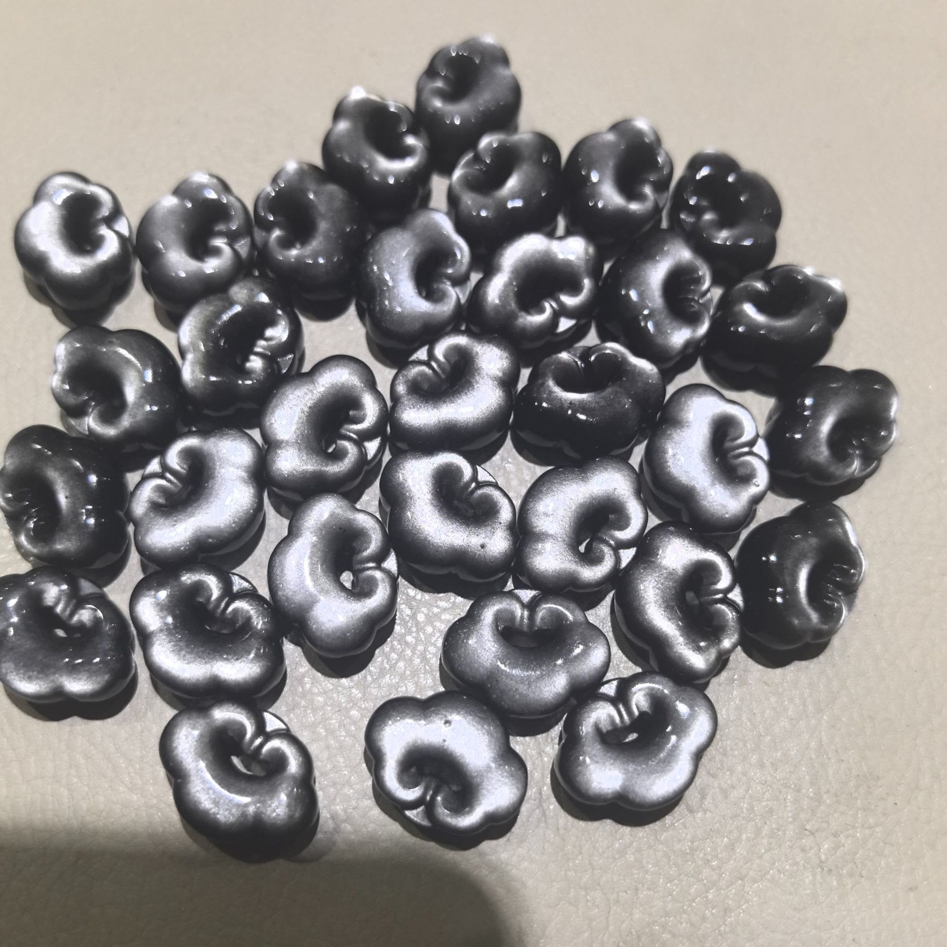 Collier de protection des nuages ​​de bon augure en obsidienne argentée