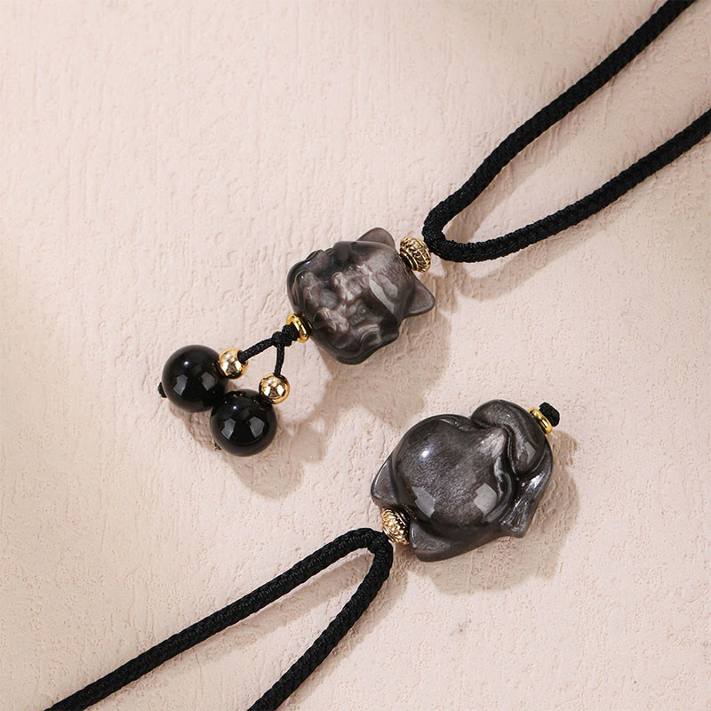 Collier protecteur en obsidienne argentée à neuf queues