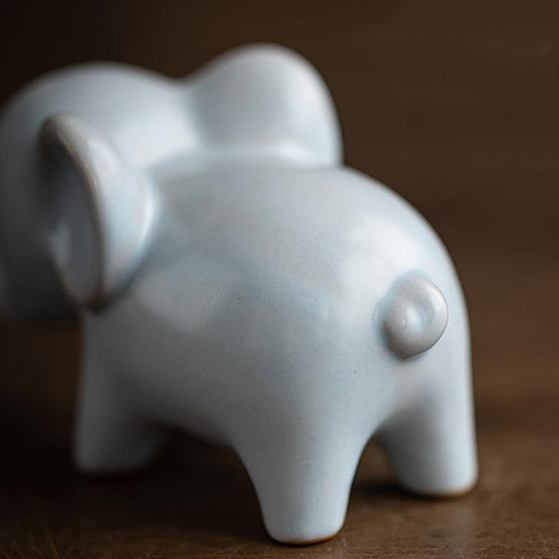Petite figurine d'éléphant en céramique pour décoration spirituelle