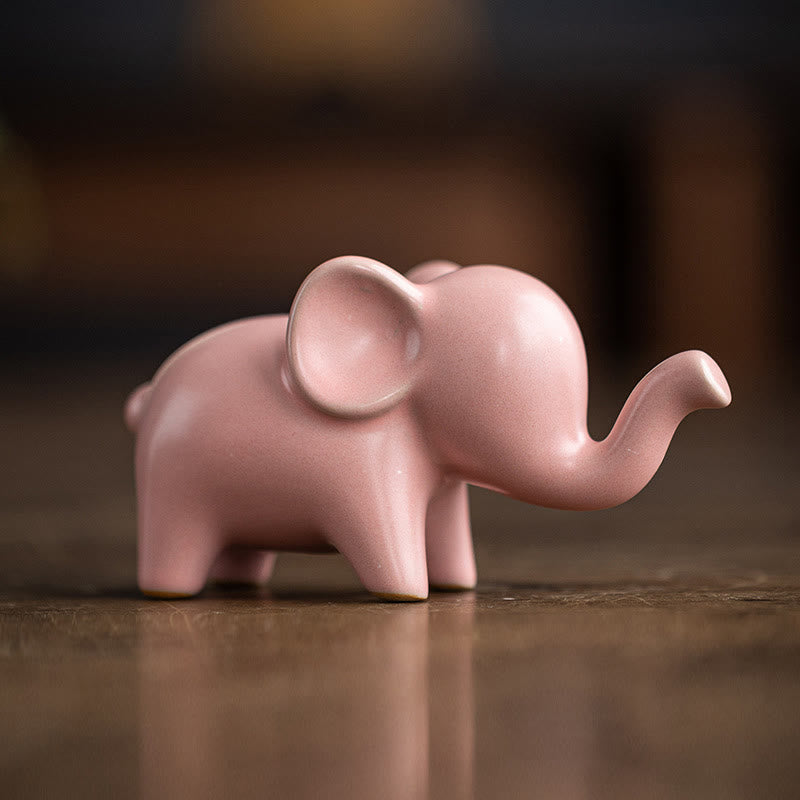 Petite figurine d'éléphant en céramique pour décoration spirituelle