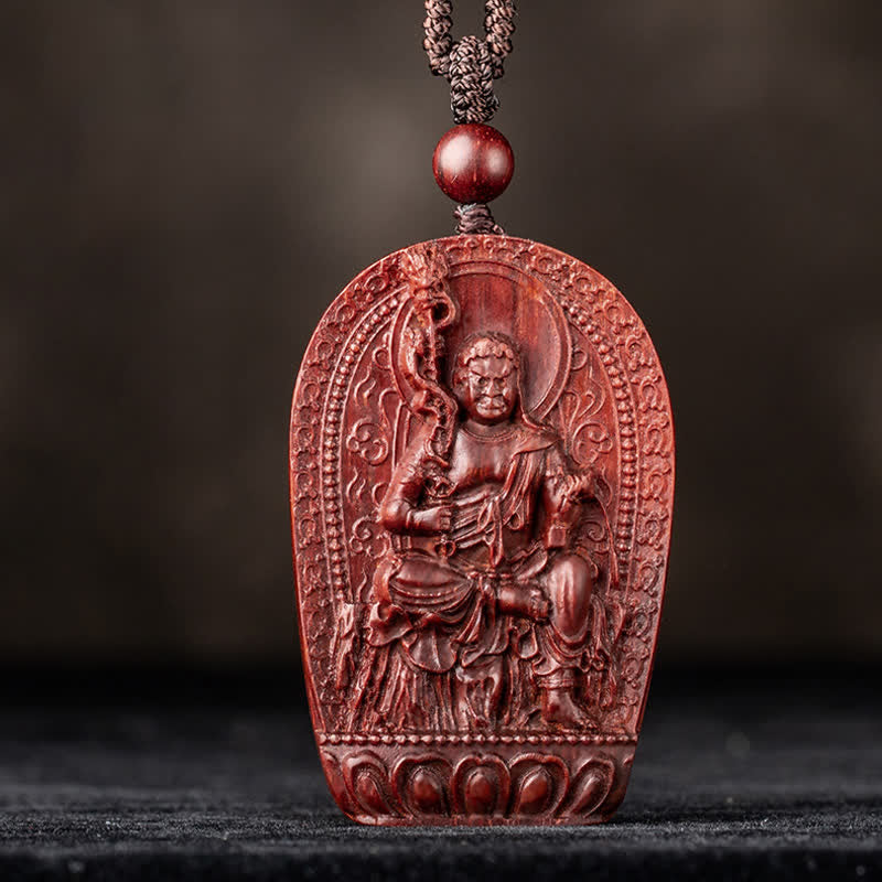 Collier de protection du zodiaque chinois en bois de santal rouge à petites feuilles