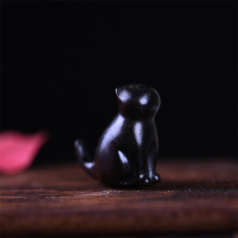 Mini chat porte-bonheur en bois de santal rouge à petites feuilles, 3,2 cm, décoration