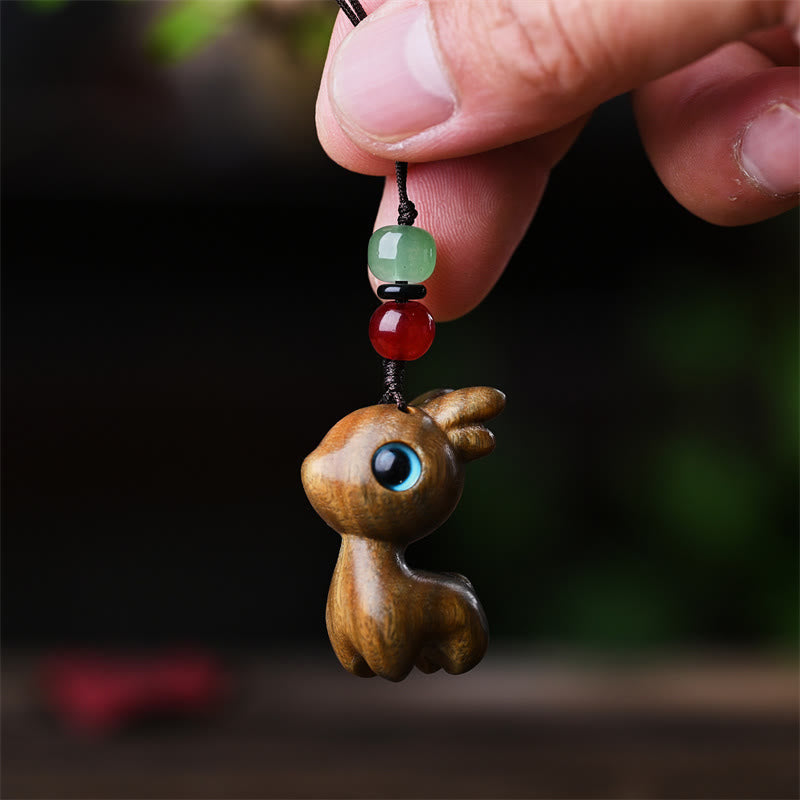 Mini chat porte-bonheur en bois de santal rouge à petites feuilles, 3,2 cm, décoration
