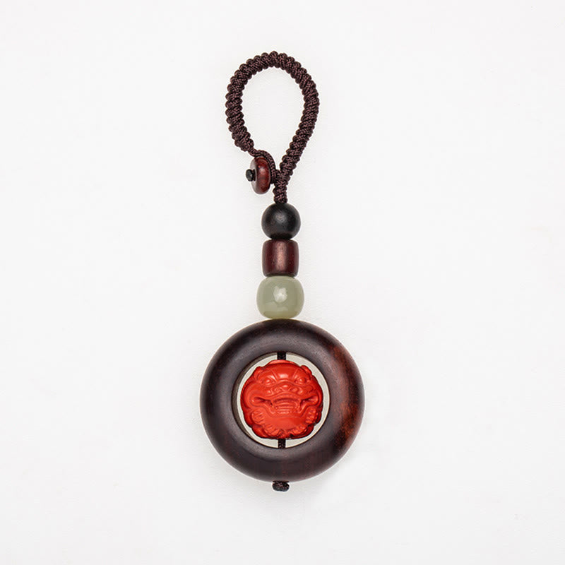 Porte-clés de protection Om Mani Padme Hum en bois de santal rouge à petites feuilles