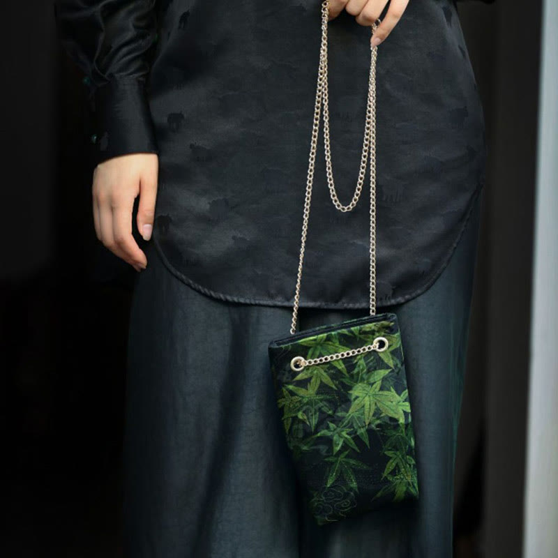 Petit sac bandoulière à chaîne en métal motif feuille d'érable et kaki