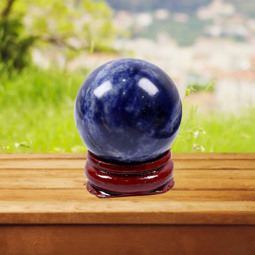 Boule de cristal de sodalite pour l'intuition et l'harmonie