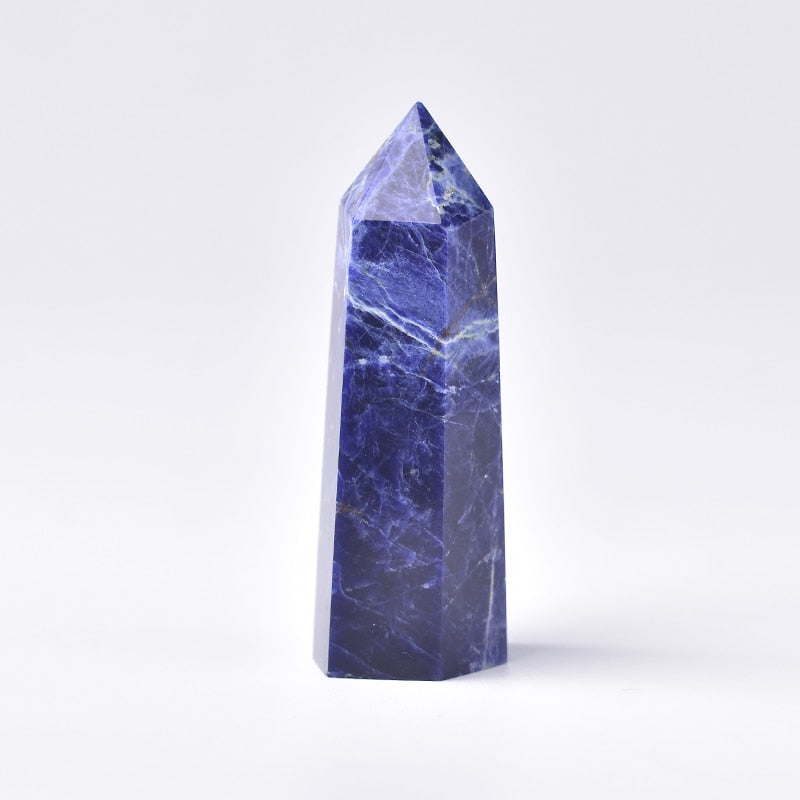 Tour de cristal de sodalite pour la guérison énergétique