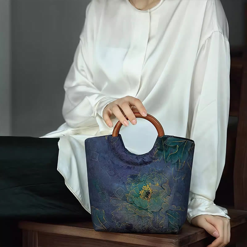 Sac à main bleu-violet avec poignée en bois massif et motif pivoine et oiseau en bambou