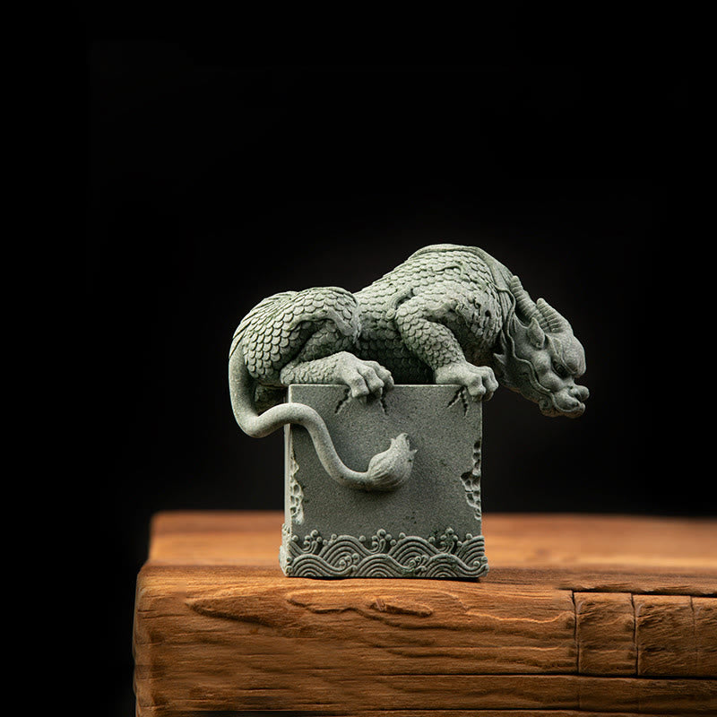 Statue de dragon chinois Feng Shui debout pour la chance et le succès