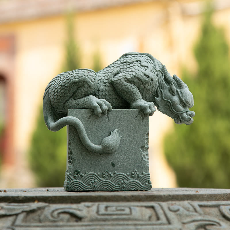 Statue de dragon chinois Feng Shui debout pour la chance et le succès