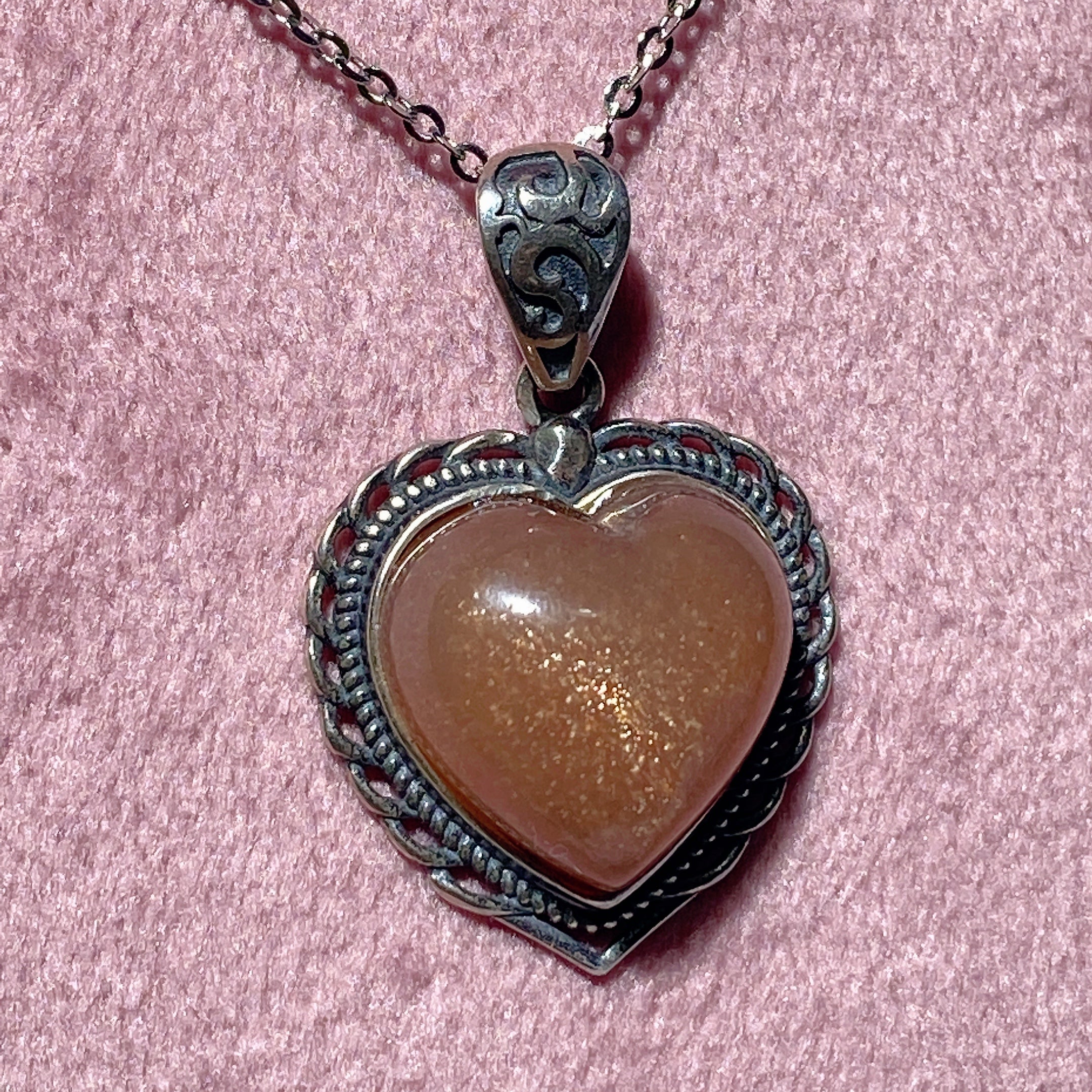 Pendentif en argent sterling avec améthyste pour la guérison et la méditation