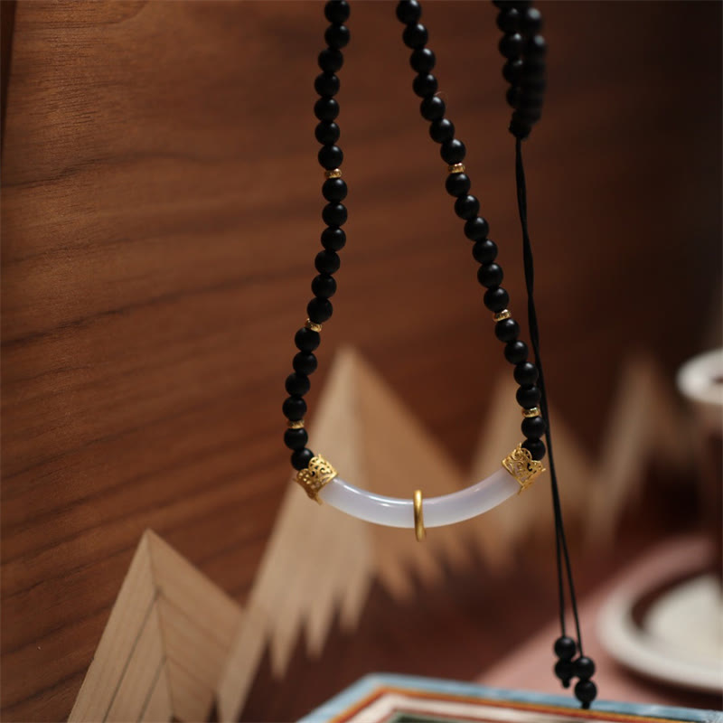 Collier de protection en argent sterling, onyx noir et calcédoine