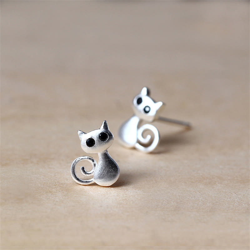 Boucles d'oreilles à tige en argent sterling avec motif de chat mignon et bénédiction