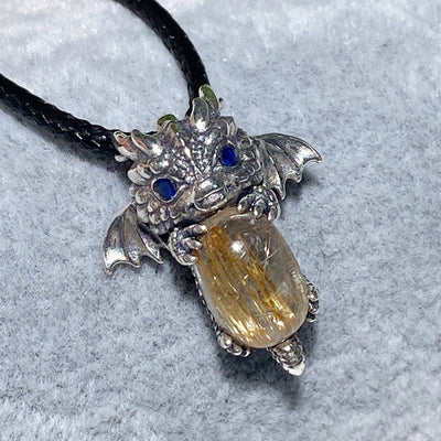 Pendentif dragon en argent sterling avec pierre précieuse en cristal 20 mm