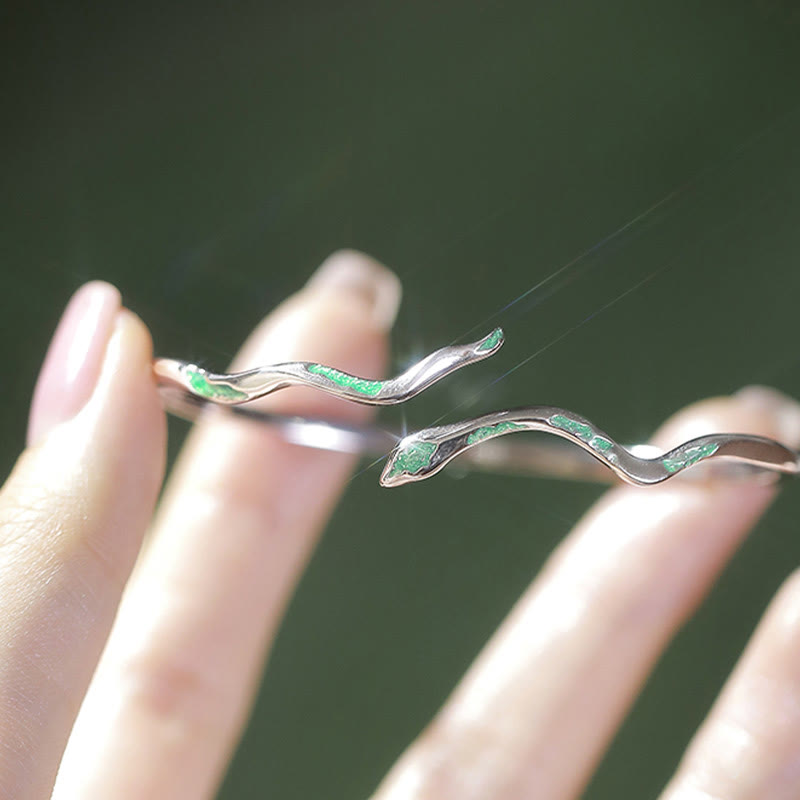 Bracelet manchette calme en argent sterling avec serpent vert