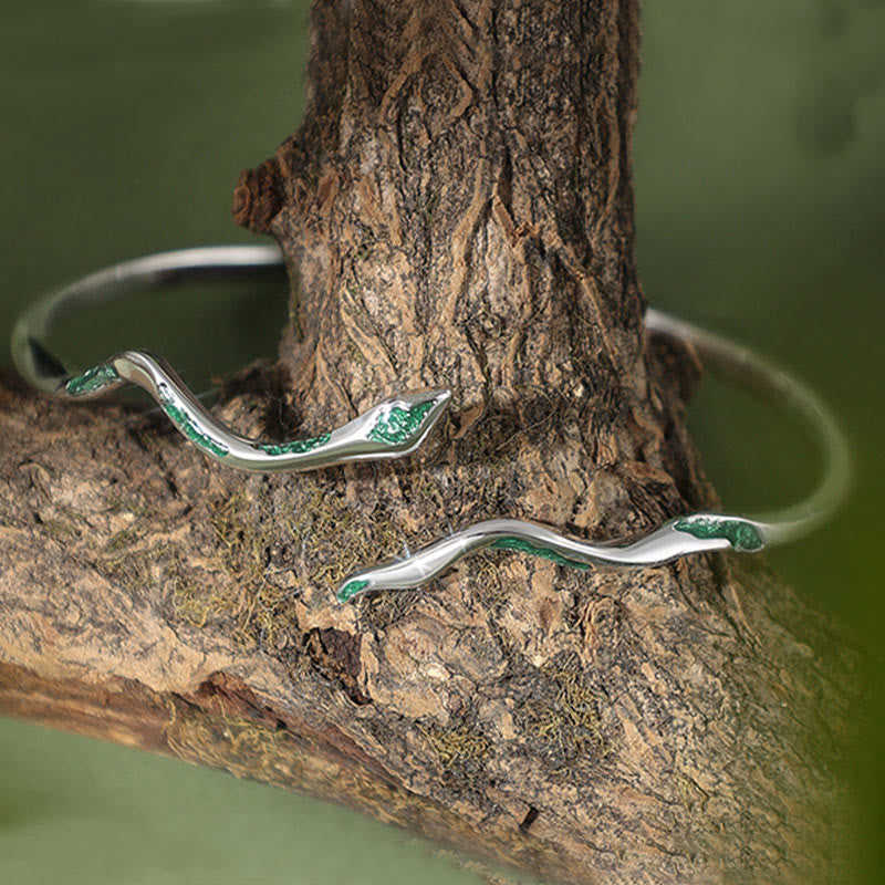 Bracelet manchette calme en argent sterling avec serpent vert