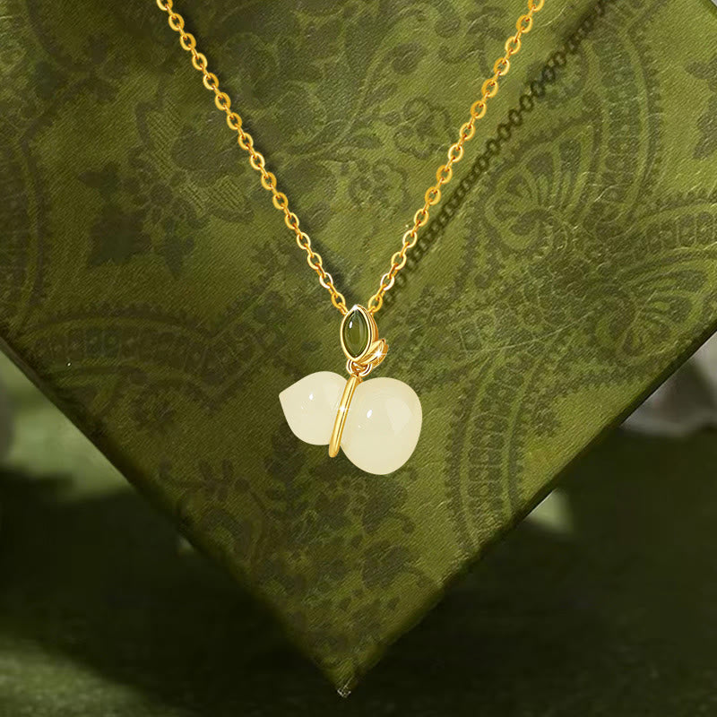 Collier en argent sterling et jade Hetian pour l'abondance