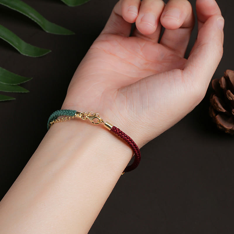 Bracelet en argent sterling avec cordon rouge et vert et gousse de lotus