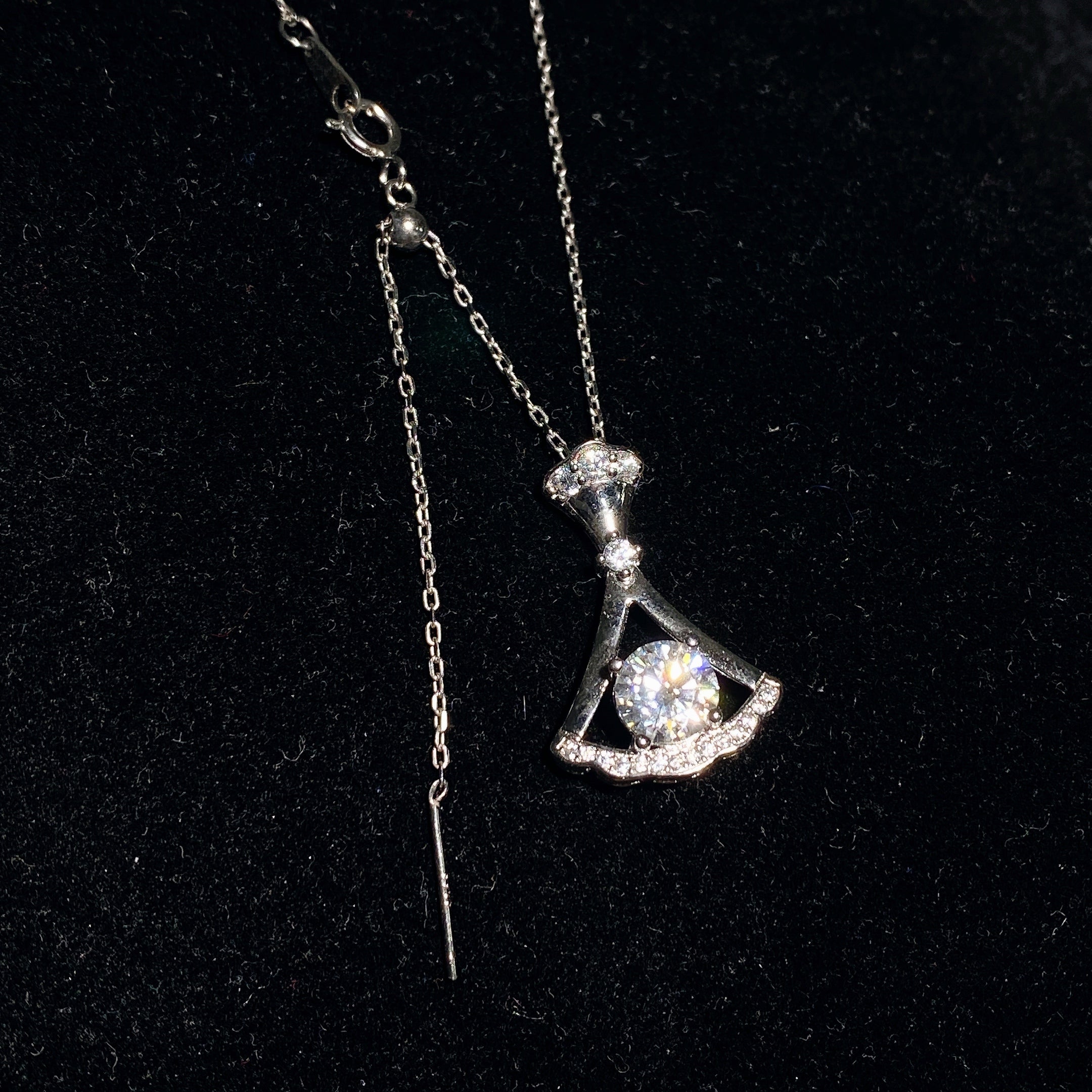 Sterling Silver Moissanite Pendant 1-5ct Spiritual Healing