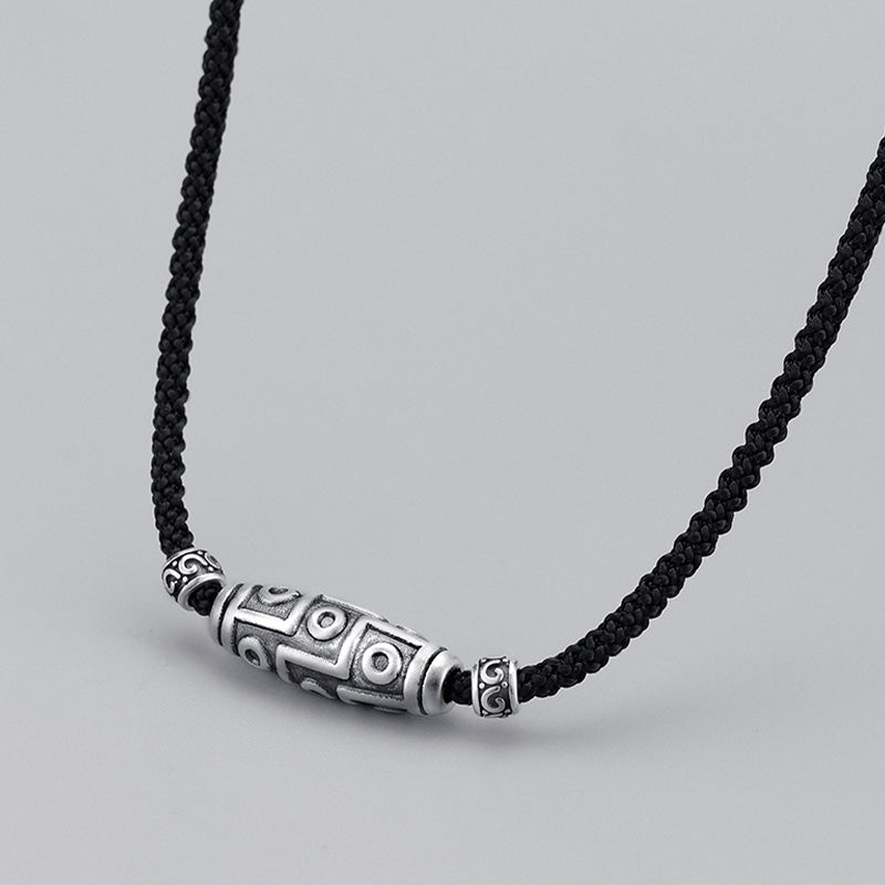 Collier de protection spirituelle en argent sterling avec perles dzi à neuf yeux