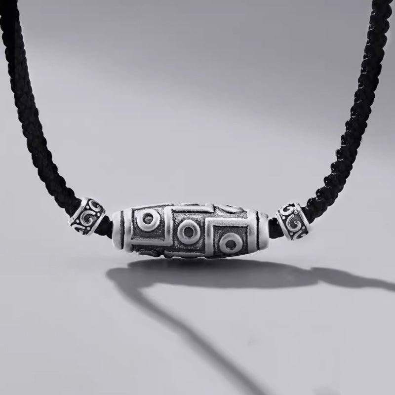 Collier de protection spirituelle en argent sterling avec perles dzi à neuf yeux