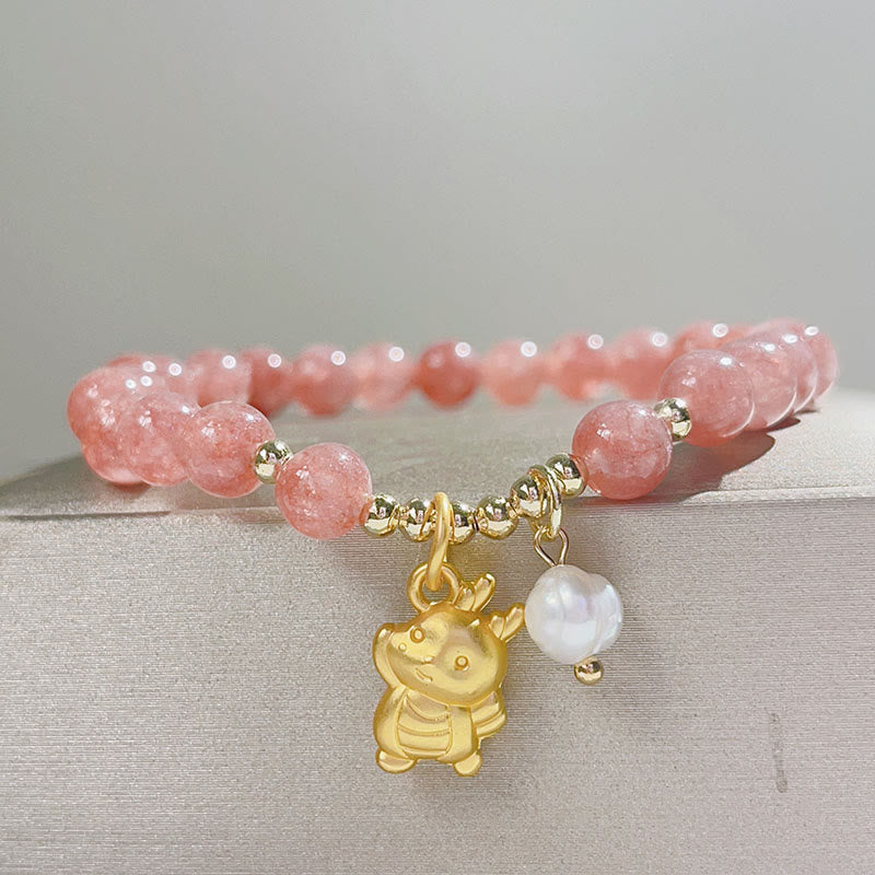 Bracelet de protection à breloques en quartz fraise et perle de dragon