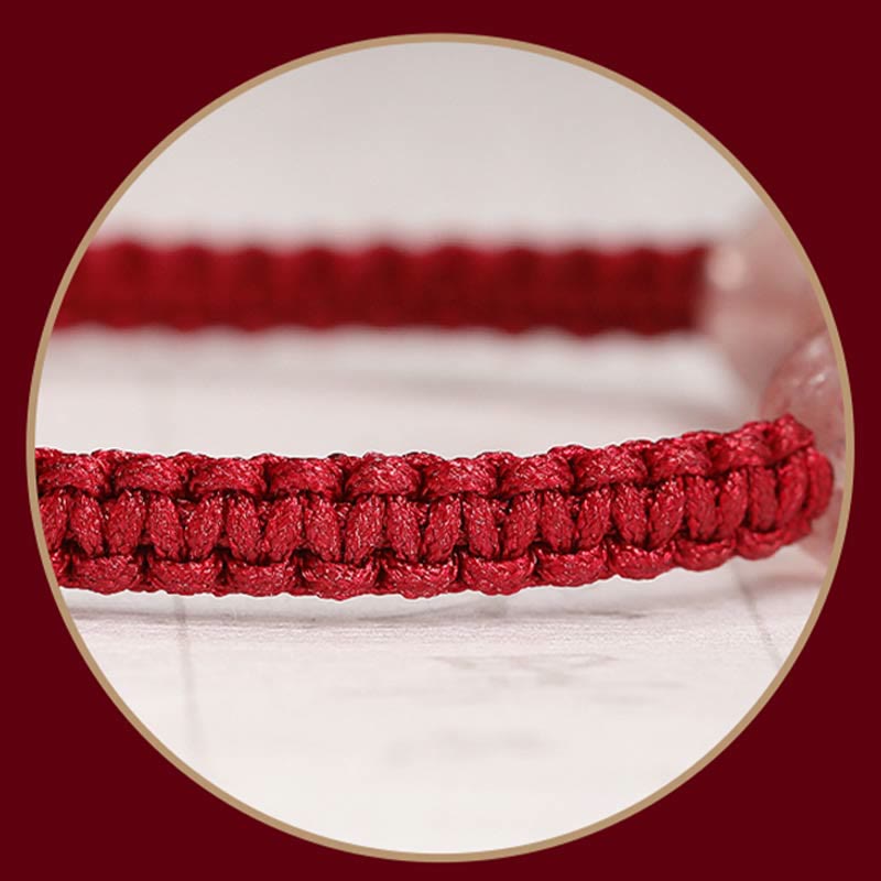 Bracelet d'amour en quartz fraise avec protection en fil rouge